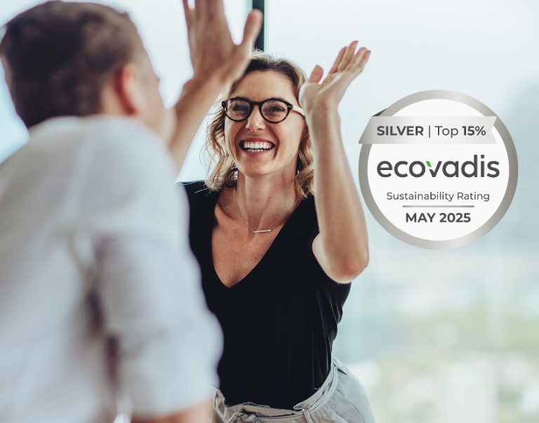 Como proveedor de bioplásticos biodegradables y compostables, así como de reciclados de alta calidad, nuestro objetivo es conservar los recursos naturales y cerrar los ciclos. Por ello, hemos perfeccionado y hecho medible nuestra estrategia ambiental. Entre las mejoras se incluyen un enfoque más fuerte en la prevención de impactos ambientales a lo largo de toda la cadena de valor.