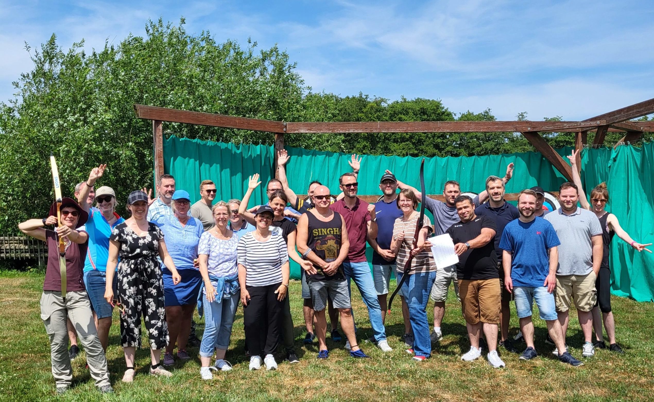 Two teams fought for the victory and delivered a close head-to-head race.